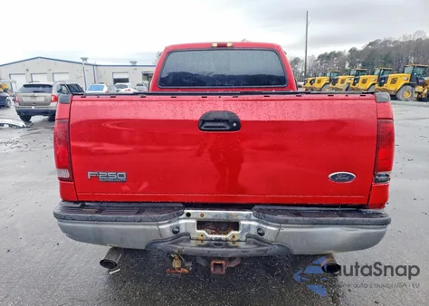 2003 Ford F250 Super Duty z USA, uszkodzony, nr VIN 1FTNX21L93EC05846